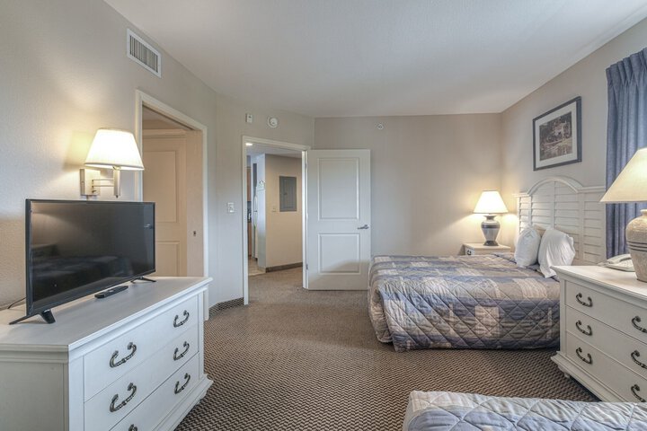 Room 16 of 30