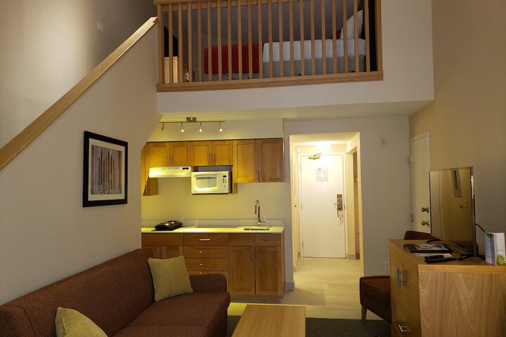 Room 22 of 50