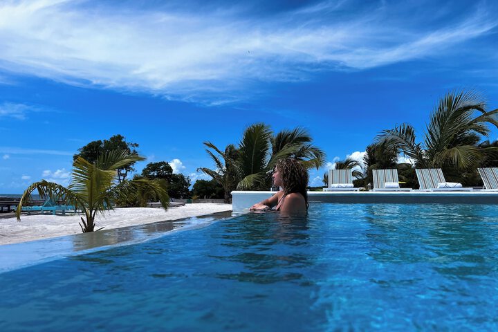 Pool 73 of 81