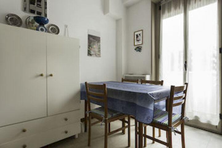 Room 582 of 871