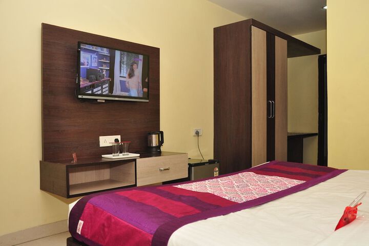 Room 21 of 31