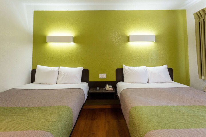 Double Room Disability Accessible (14 of 17)