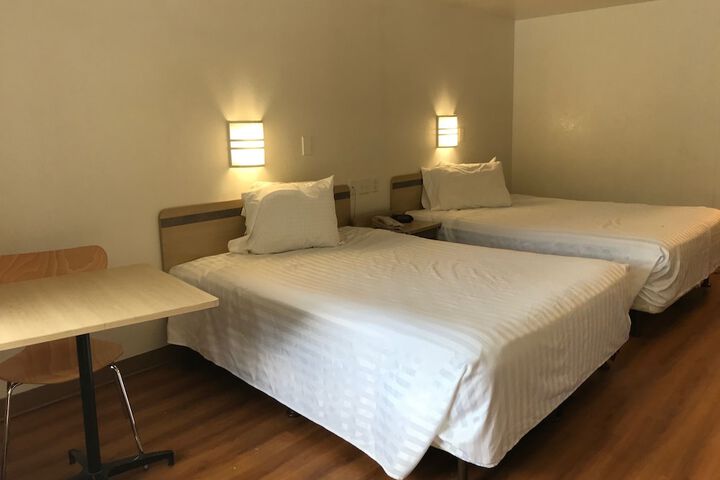 1 Double Bed Mobility Accessible (1 of 8)