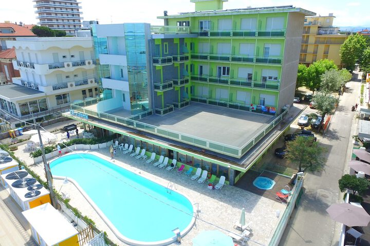 Hotel 17 of 17