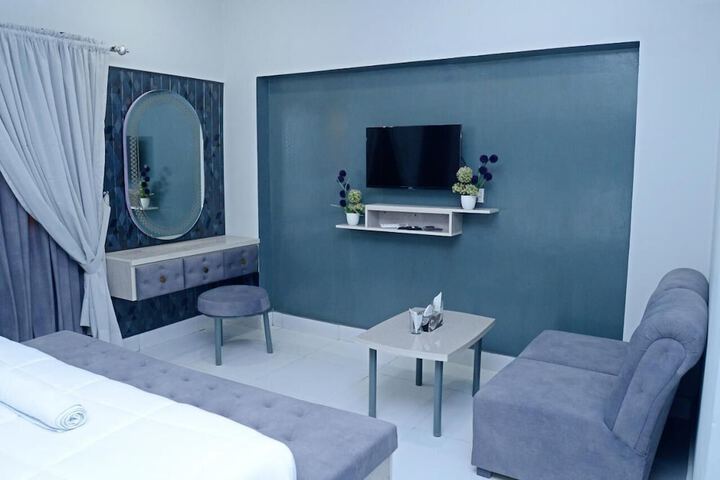 Room 19 of 43