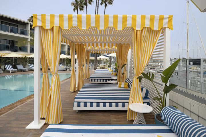 Sundeck