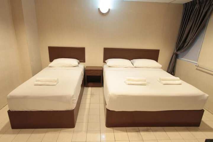 Room 7 of 22