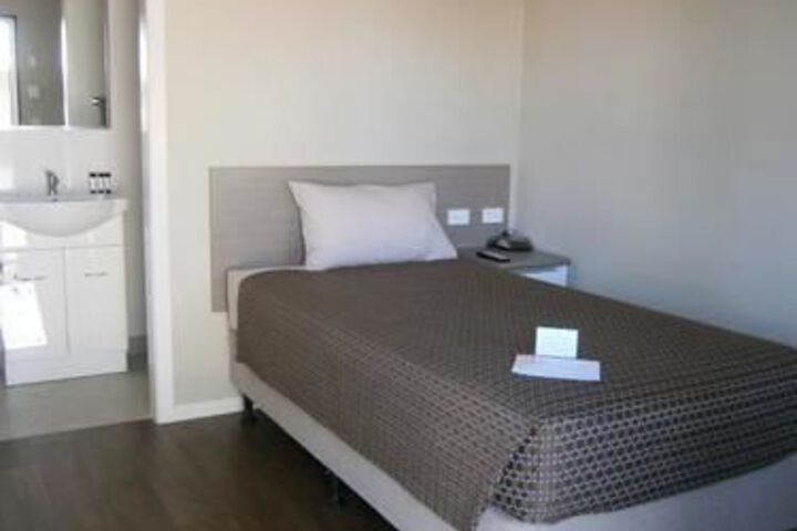 Room 15 of 47