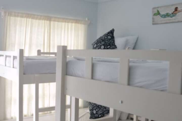 Room 3 of 27