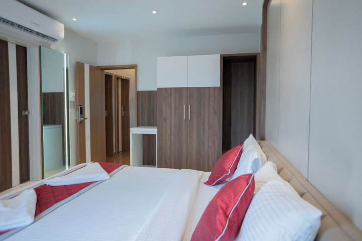 Room 14 of 34