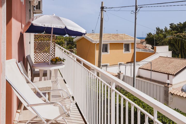 Terrace/Patio 101 of 194