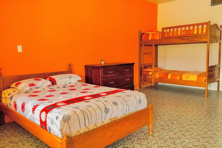 Room 19 of 93