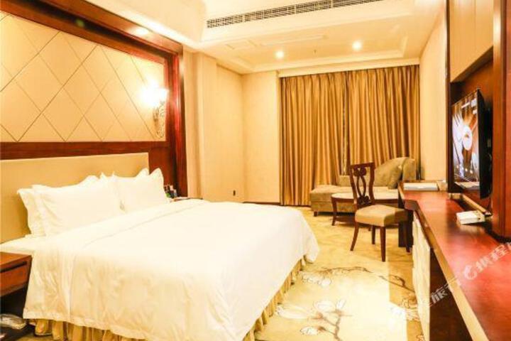 Arthur E-sports Hotel