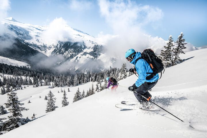 Snow and ski sports