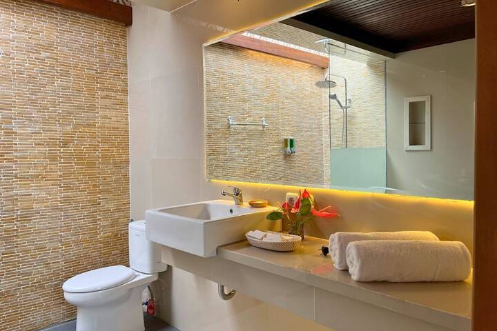 Bathroom Interior Photo