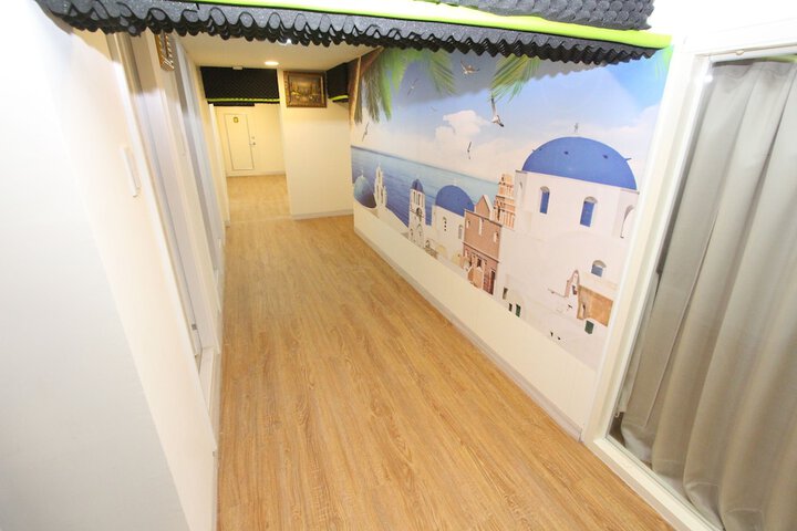 Ballroom/Hall 233 of 246