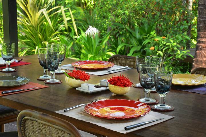Dining 94 of 140