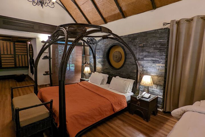 Room 17 of 73