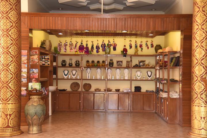 Gift Shop 51 of 63