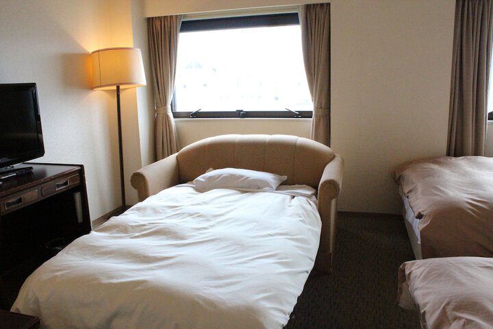 Room 15 of 47