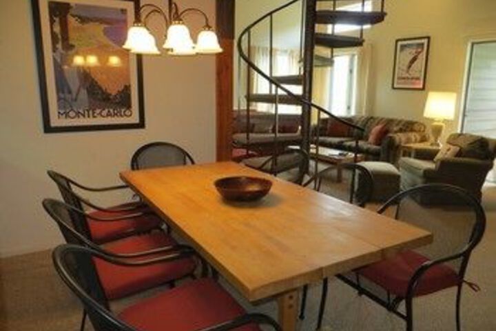 Room 18 of 27