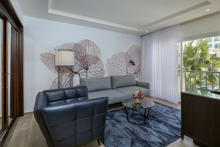 Room 29 of 102