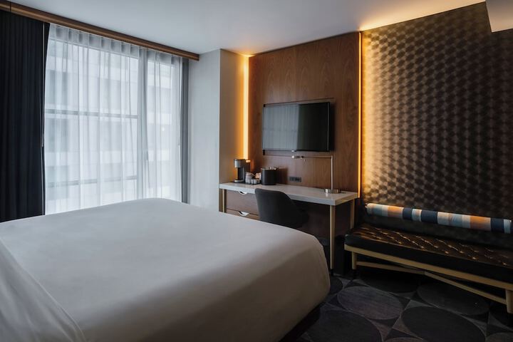 Room 29 of 134