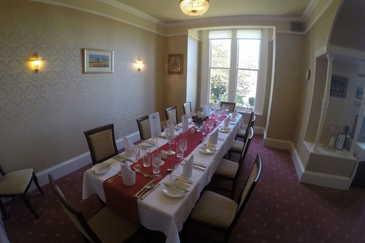 Dining 59 of 79