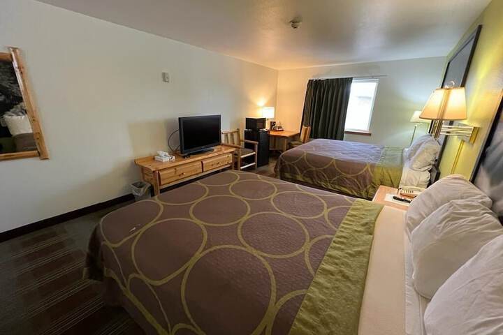 Room 20 of 28