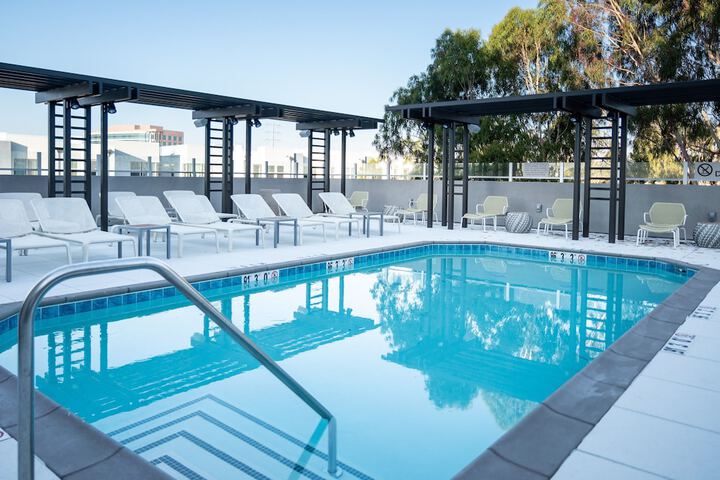 Pool 37 of 69