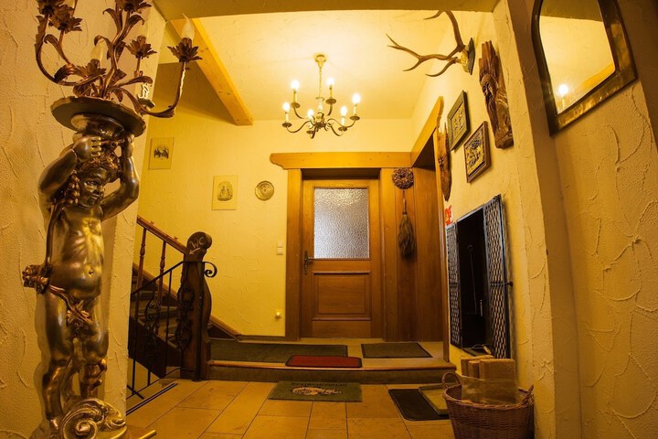 Ballroom/Hall 42 of 53