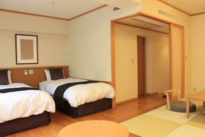 Room 17 of 111