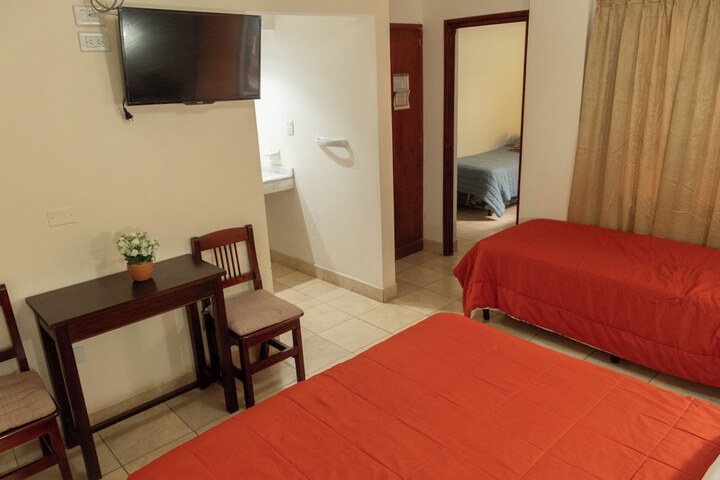 Room 12 of 26