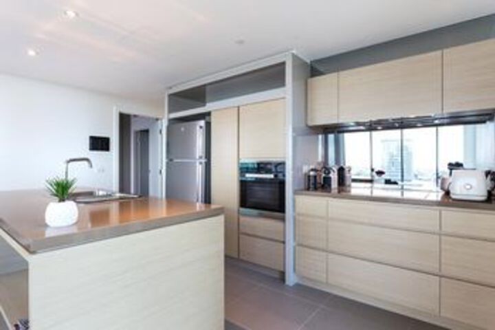 Room 25 of 46