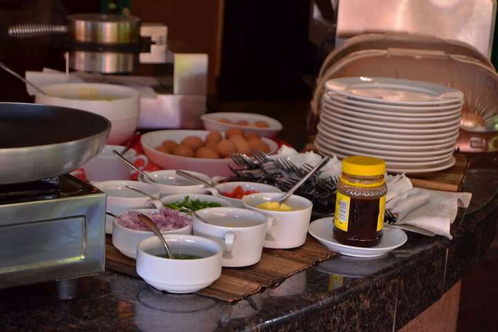 Dining Photos