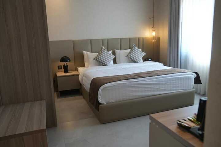 Room 2 of 13