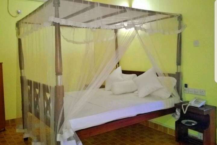 Room 20 of 74
