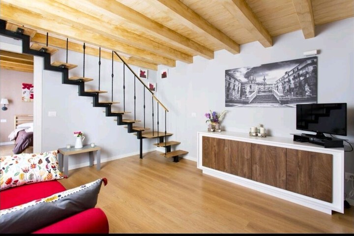 Room 40 of 40