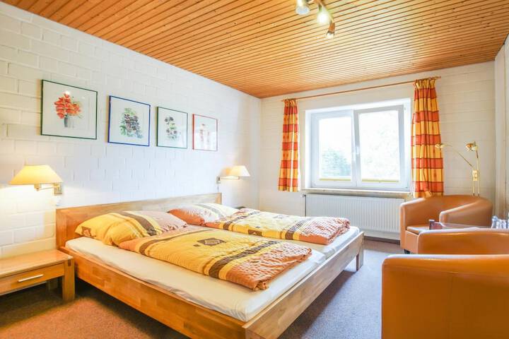 Room 8 of 62