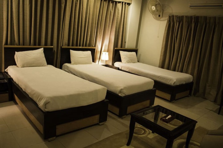 Room 17 of 20