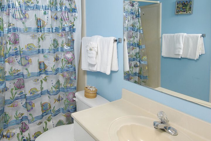 Room 17 of 27