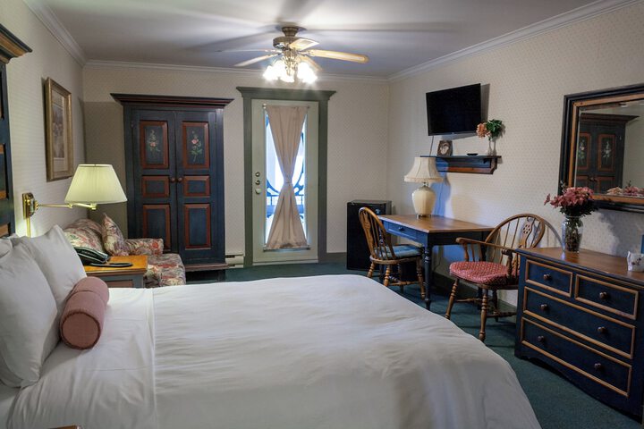 Room 5 of 31