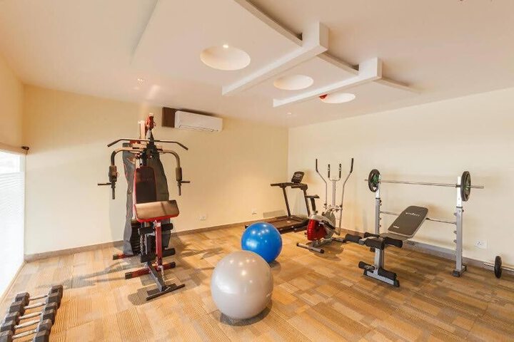 Health and Fitness 10 of 18