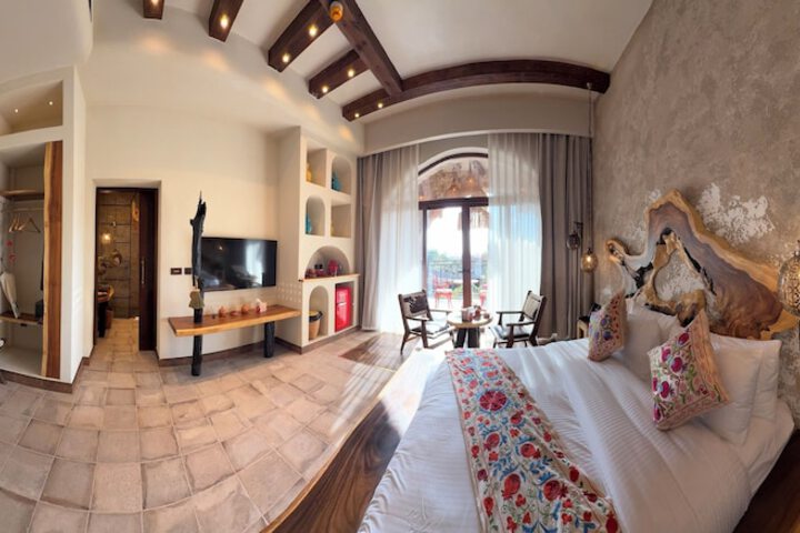 Room 21 of 202