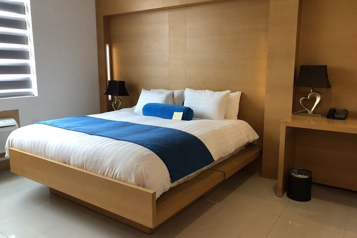 Room 12 of 60