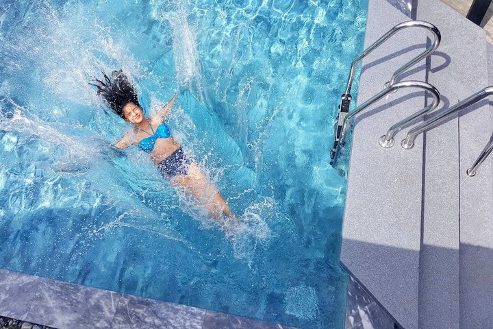 Pool 34 of 73