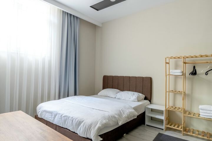 Room 77 of 293
