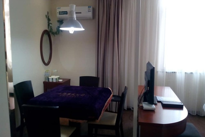 Room 41 of 61