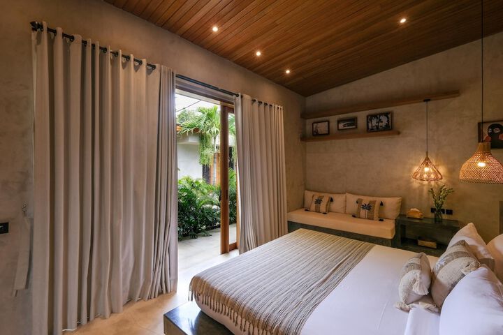 Room 3 of 30
