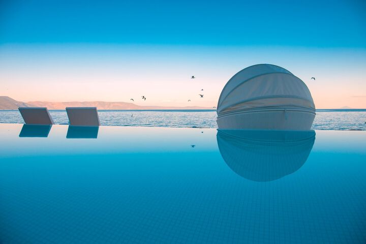 Pool 55 of 94
